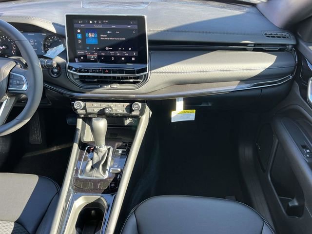 New 2026 Jeep Compass Latitude image 16