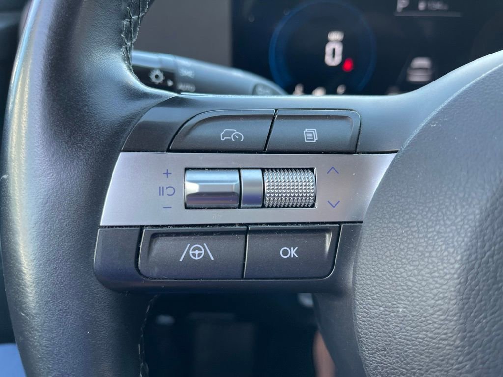 Used 2024 Hyundai Kona SEL image 20