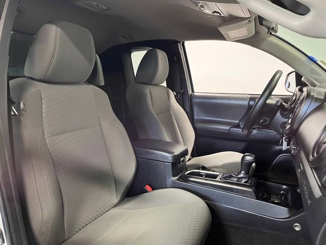 Used 2020 Toyota Tacoma SR image 10