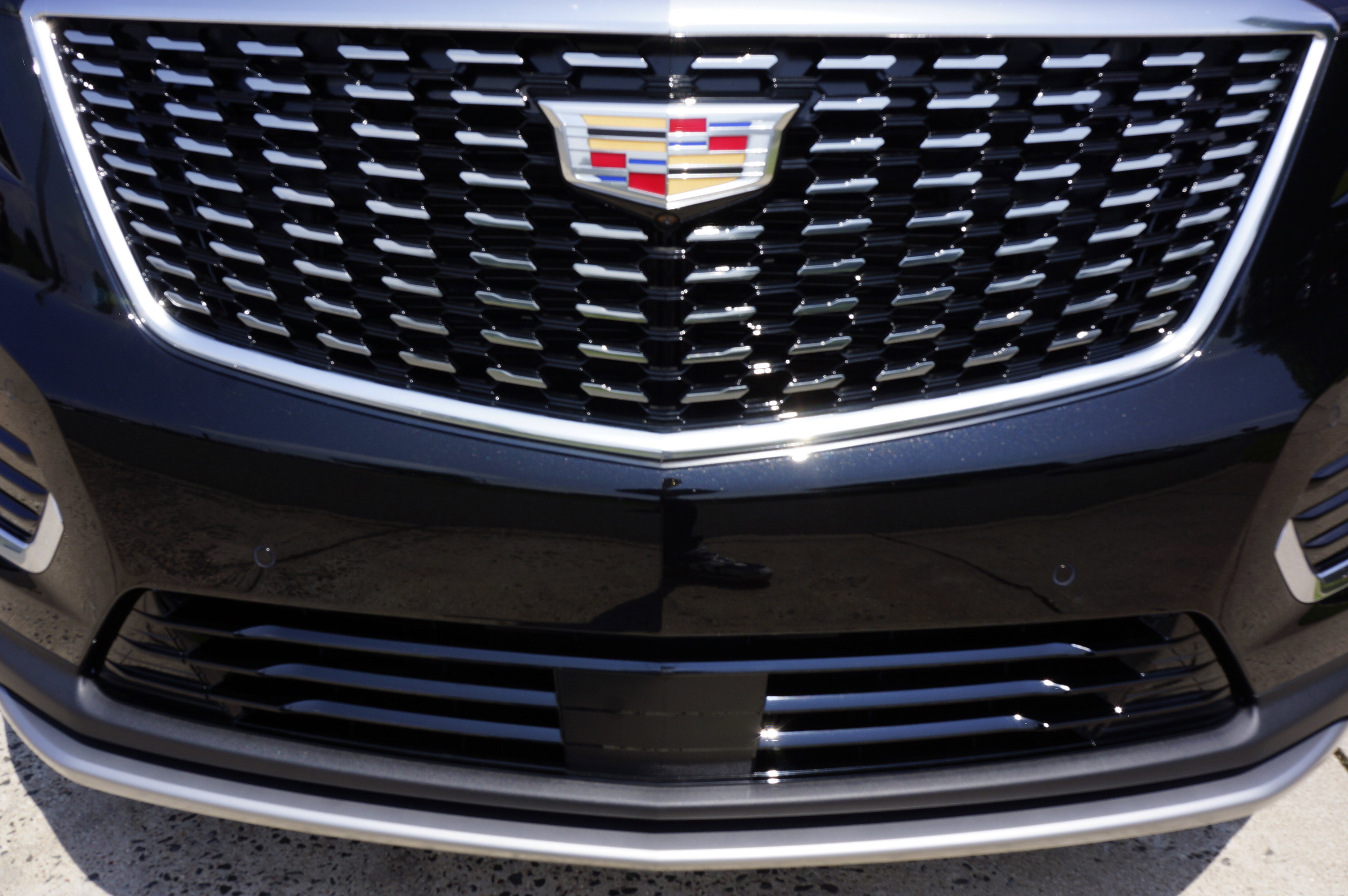 Used 2025 Cadillac XT5 Premium Luxury w/ Technology Package image 15