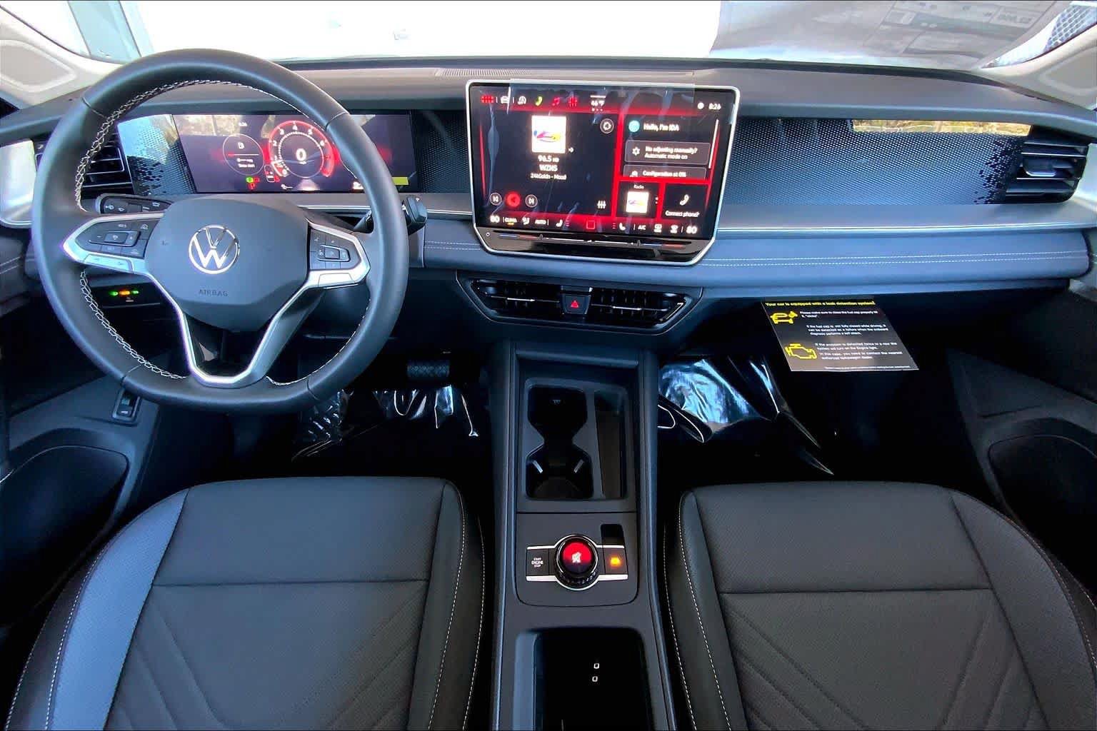 New 2026 Volkswagen Tiguan SE FWD image 5