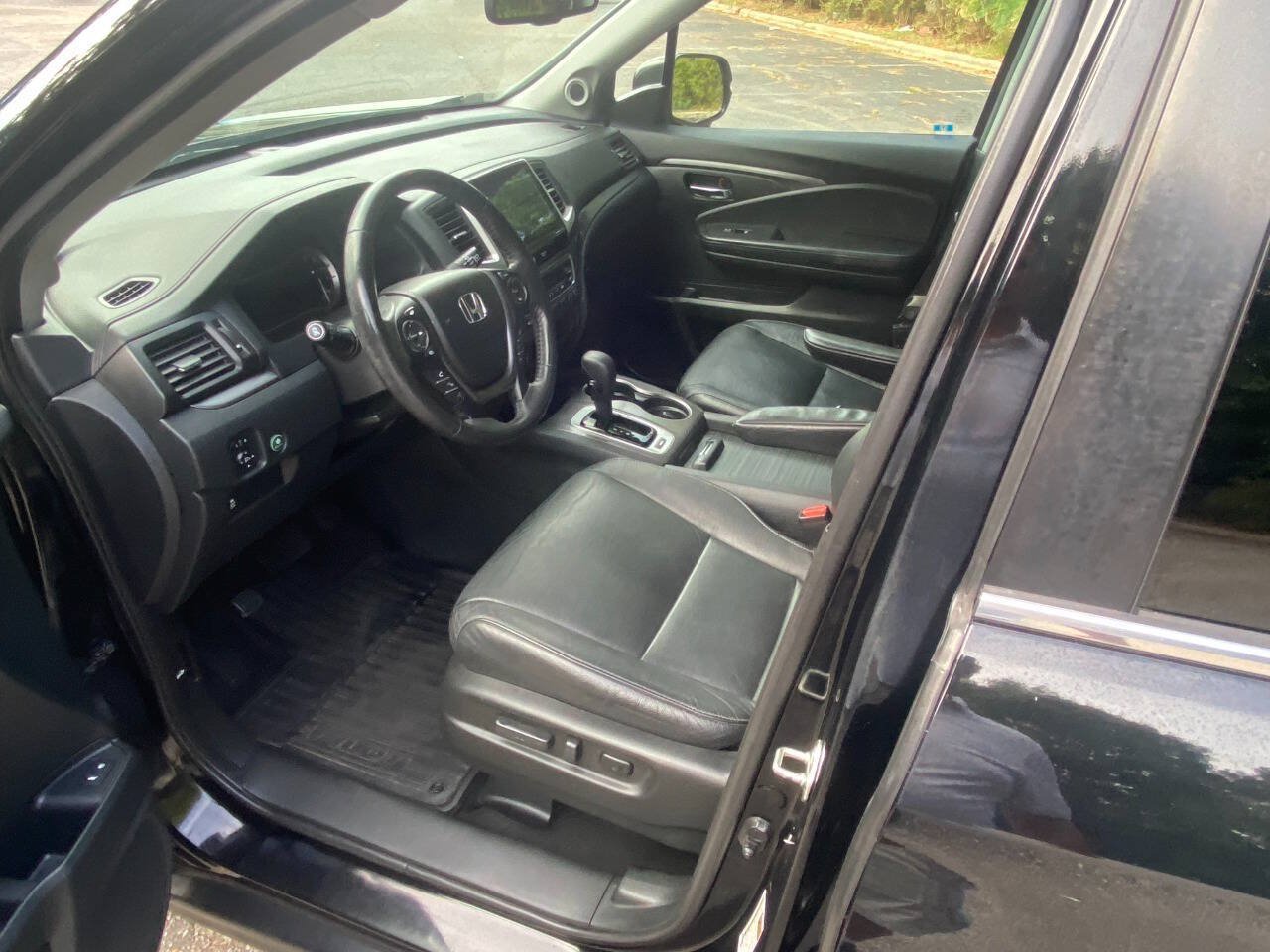 Used 2017 Honda Pilot EX-L image 12