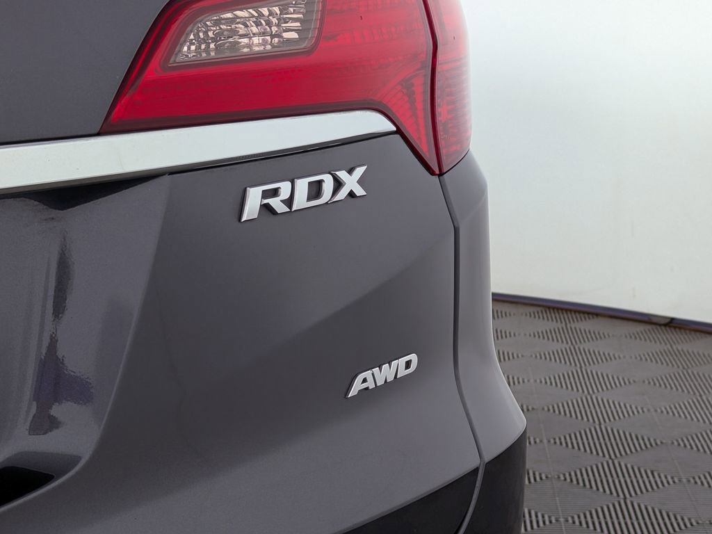 Used 2015 Acura RDX AWD w/ Technology Package image 11