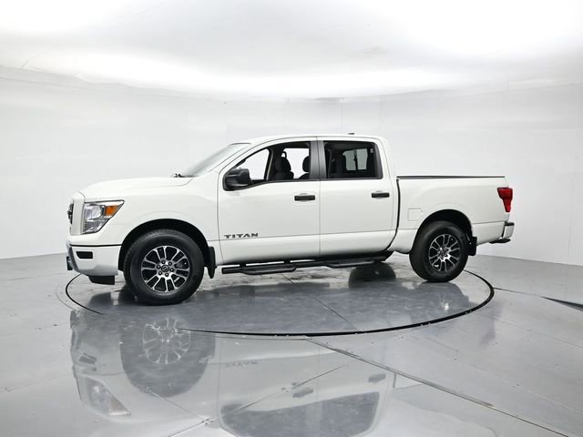 Used 2024 Nissan Titan SV w/ Accessory Utility Package image 7
