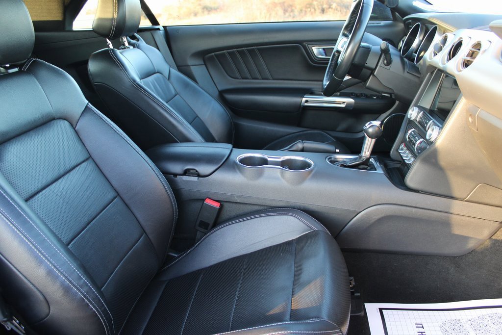 Used 2023 Ford Mustang Premium image 20