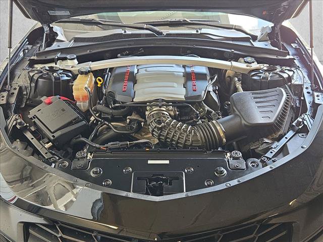 Used 2024 Chevrolet Camaro LT RWD image 21