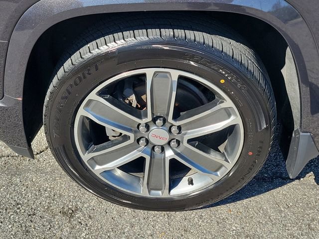 Used 2017 GMC Acadia Denali image 5