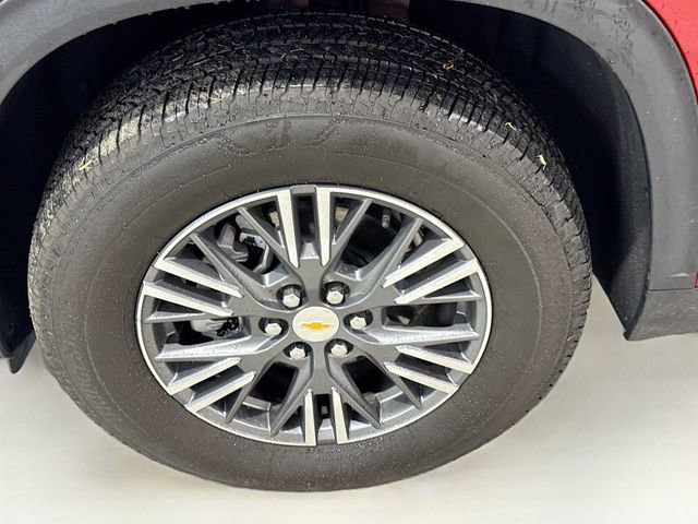 Used 2026 Chevrolet Traverse LT w/ Driver Confidence Package image 31