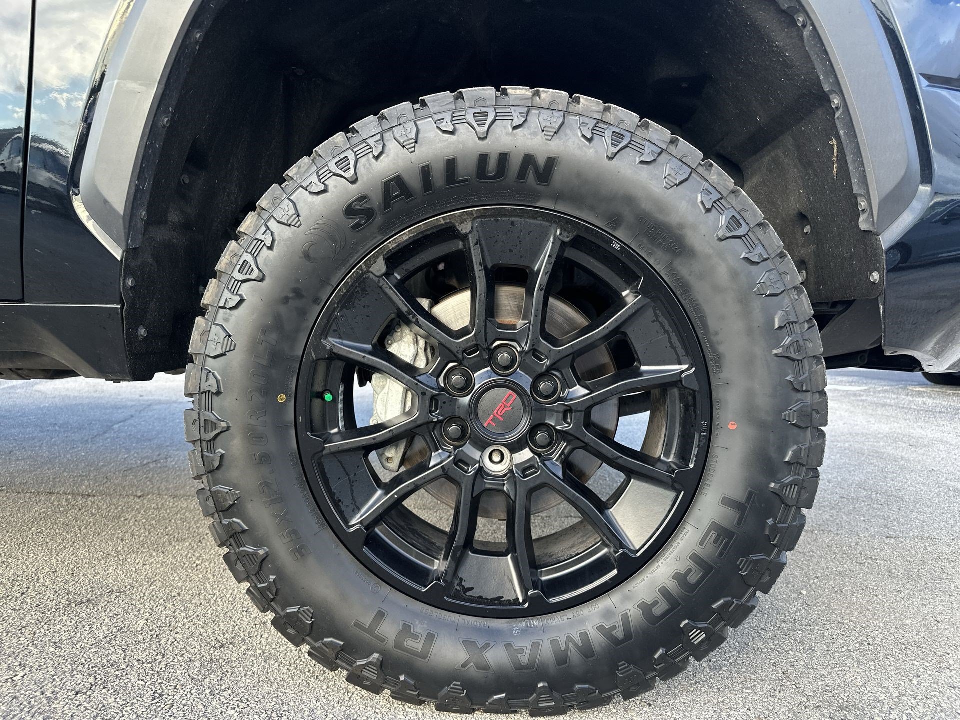 Used 2023 Toyota Tundra SR5 w/ SR5 Convenience Package AWD/4WD image 18