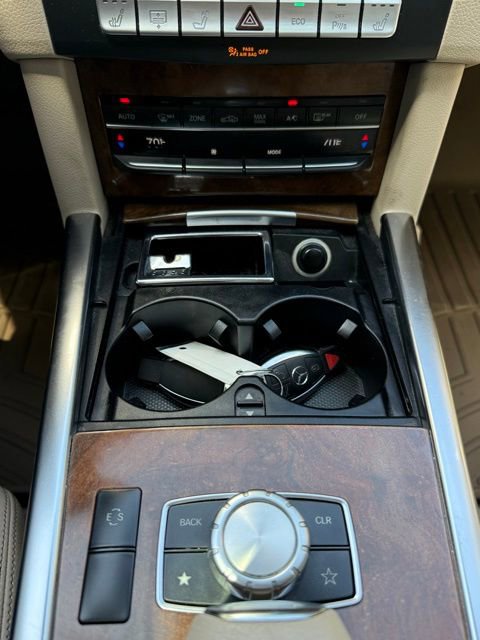 Used 2014 Mercedes-Benz E 350 Sedan image 28