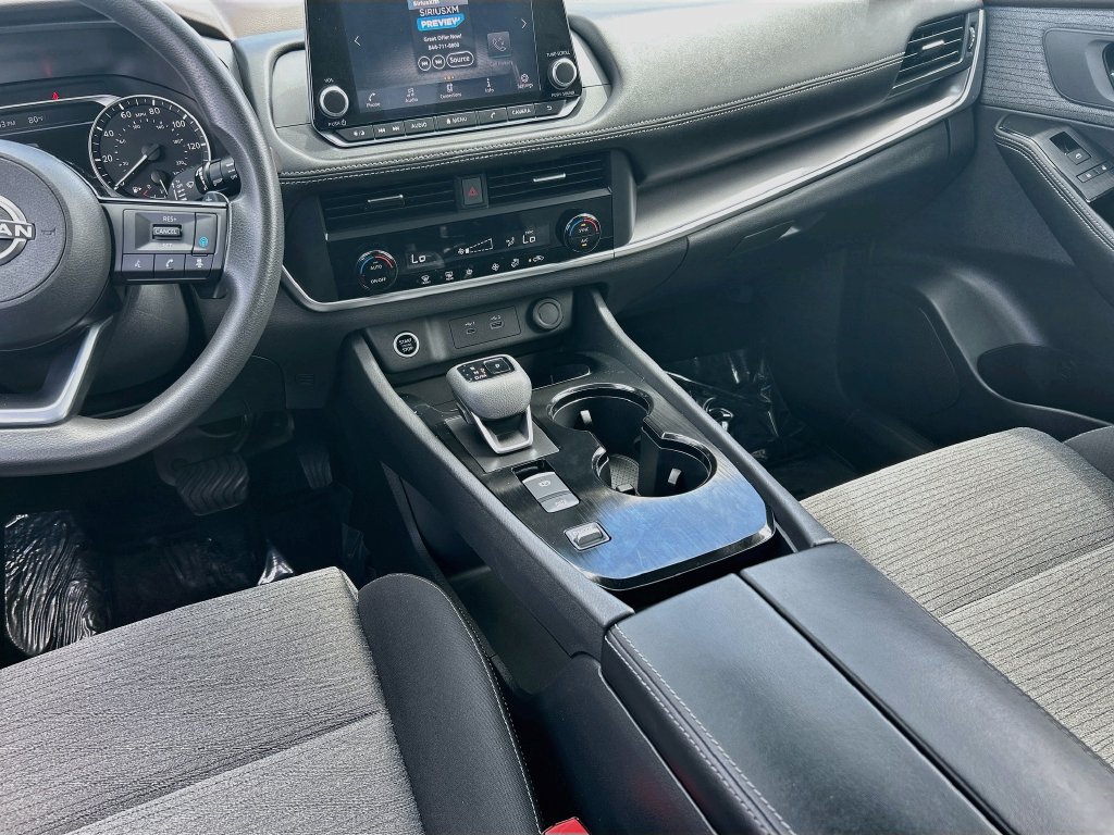 Used 2023 Nissan Rogue SV FWD image 21