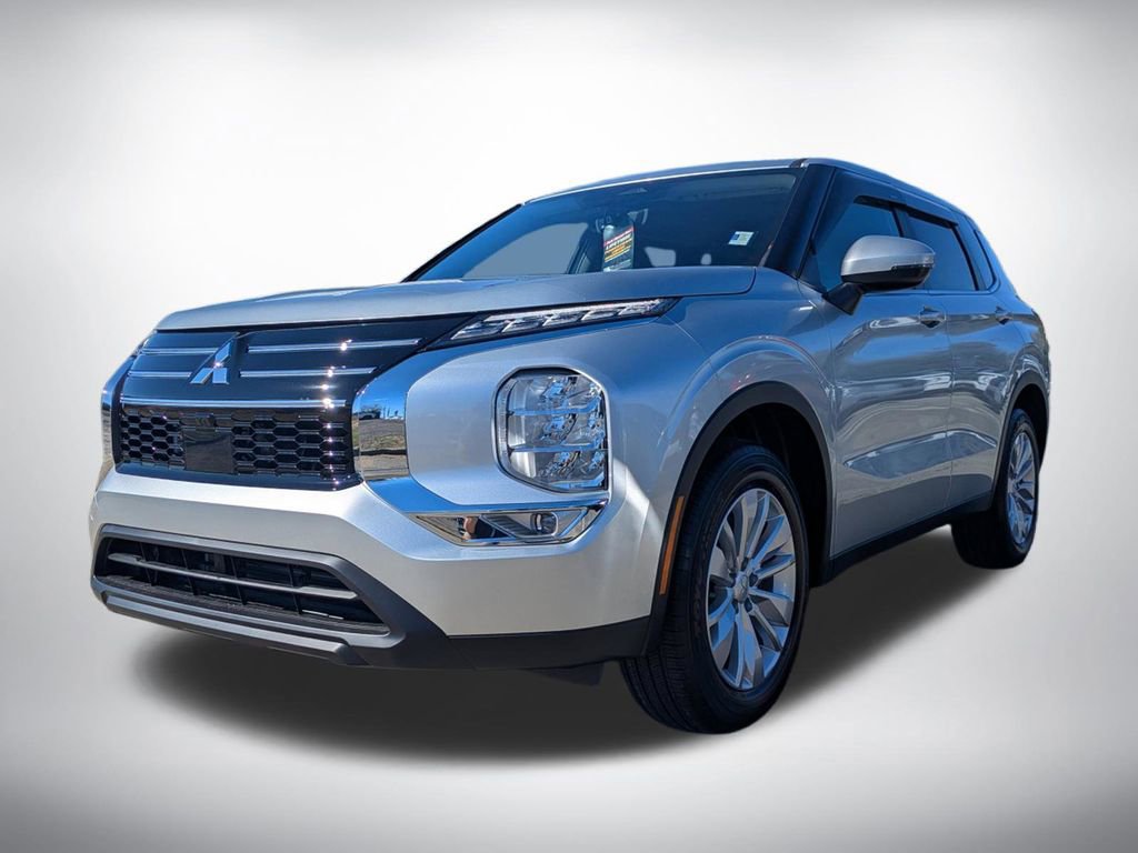New 2026 Mitsubishi Outlander ES image 7