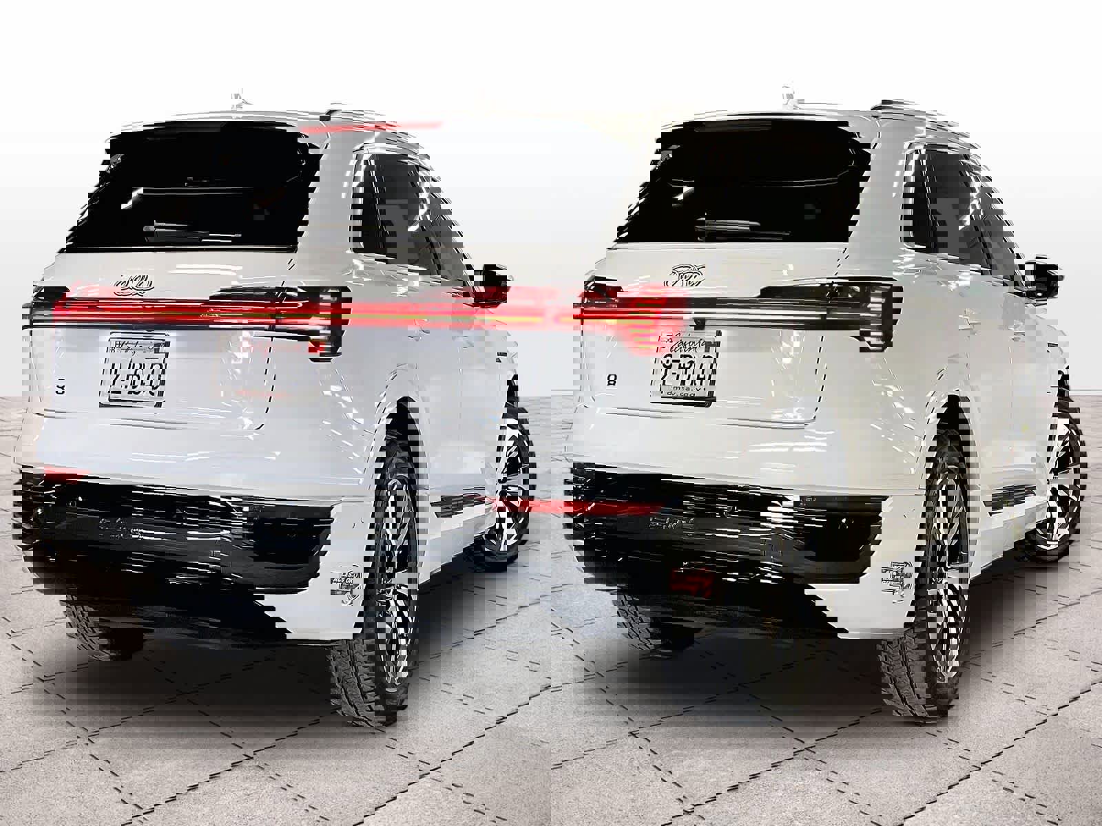 Certified 2024 Audi Q8 e-tron Premium Plus image 14