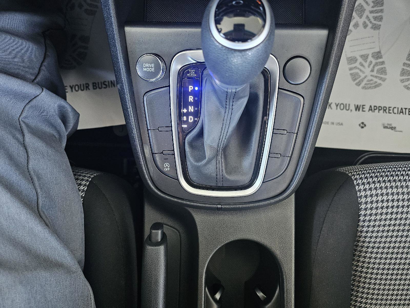 Used 2023 Hyundai Kona SE FWD image 25