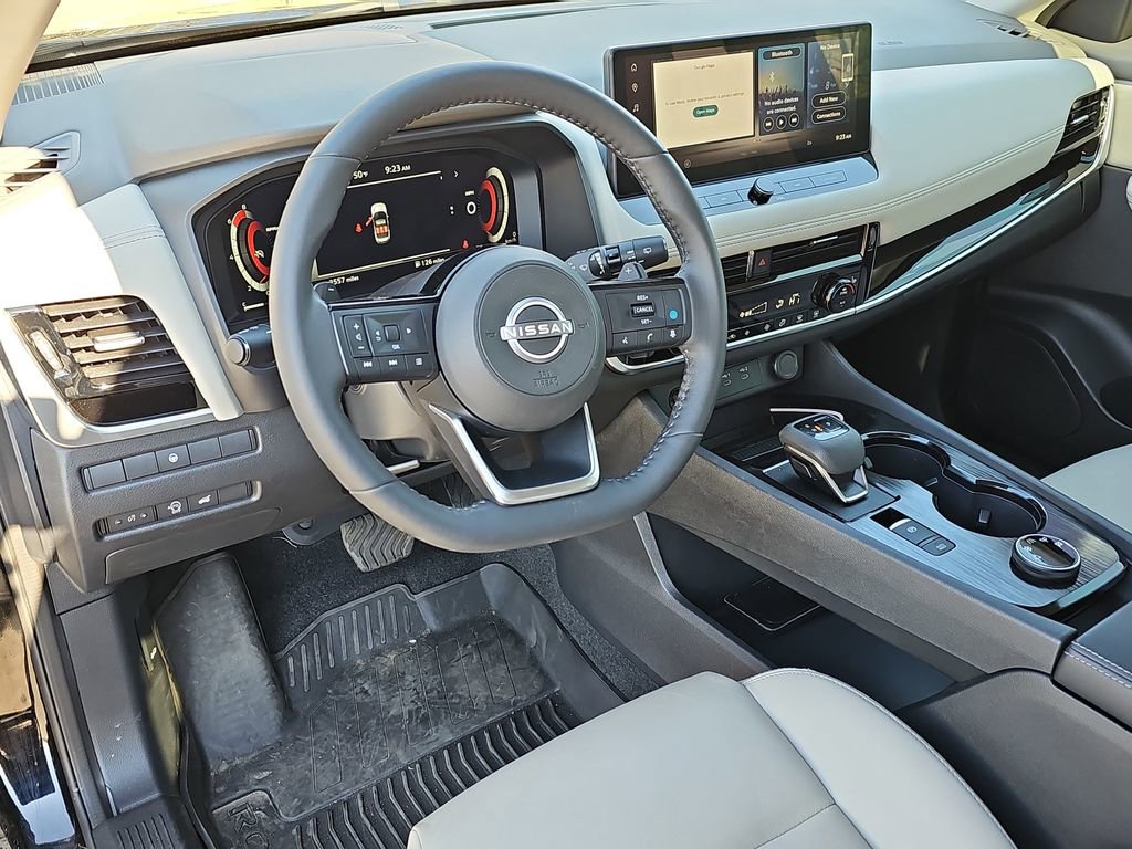 Used 2024 Nissan Rogue SL image 14