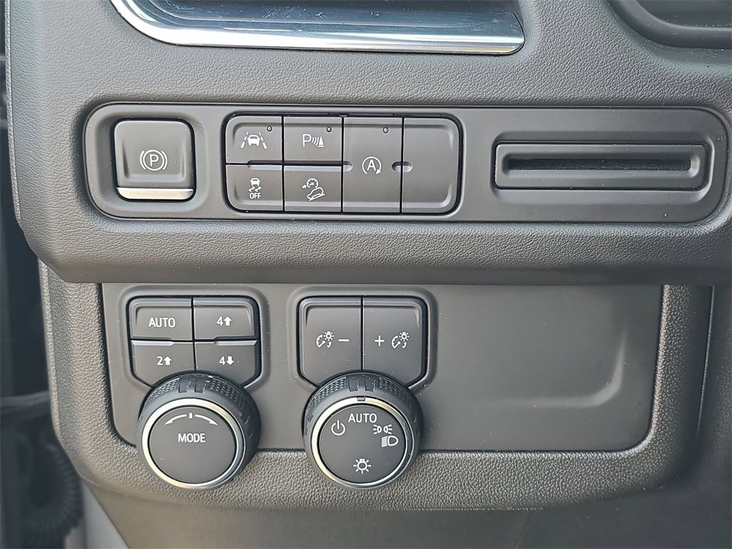 Certified 2023 Chevrolet Suburban Z71 image 18