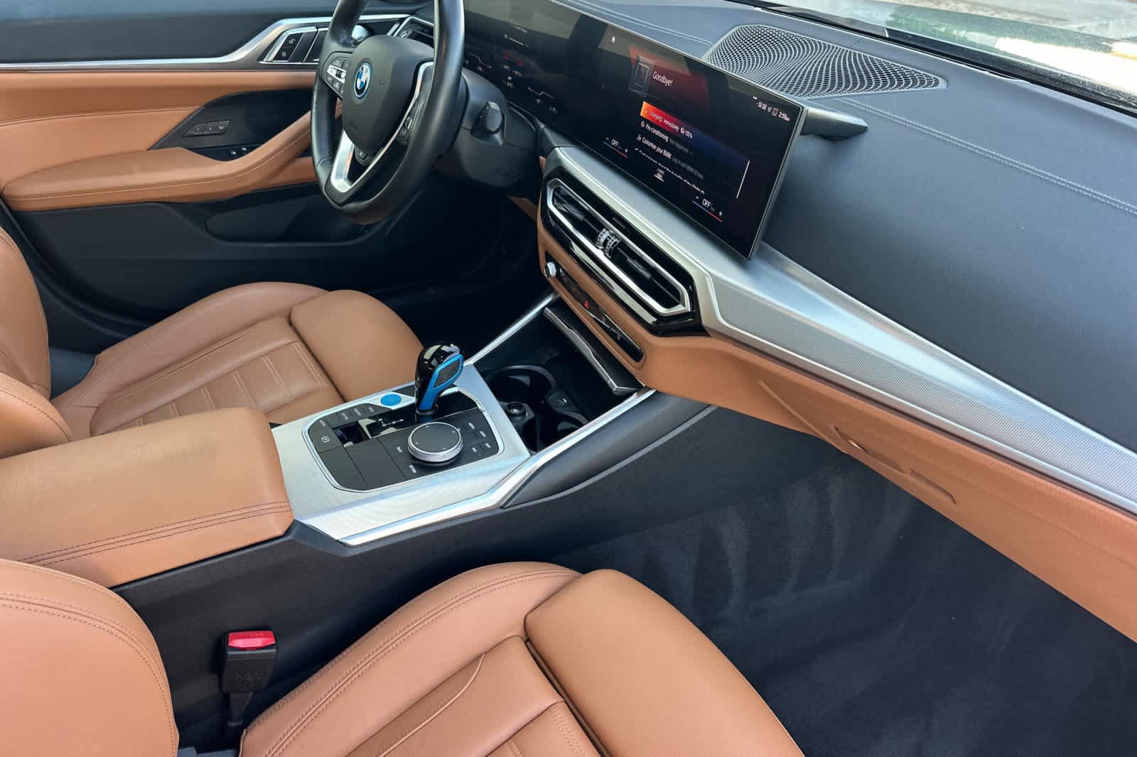 Used 2022 BMW i4 eDrive40 RWD image 16