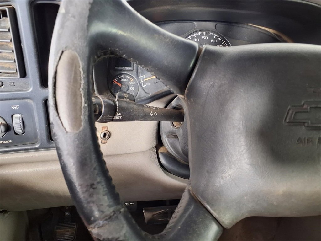 Used 2002 Chevrolet Silverado 1500 LT image 13