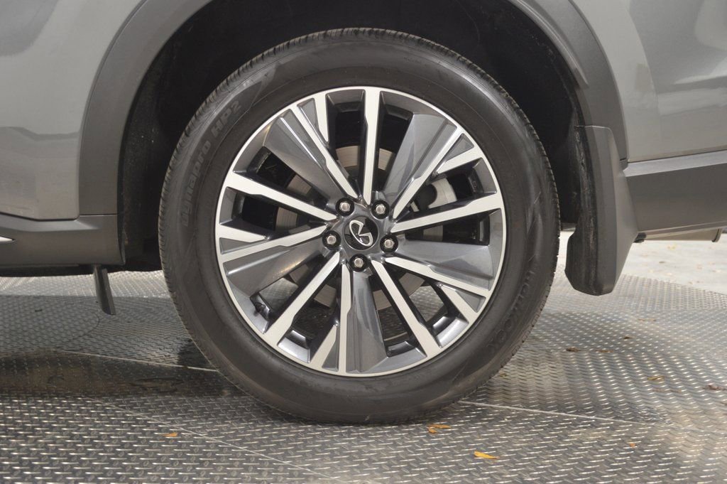 Certified 2026 INFINITI QX60 Luxe w/ Cargo Package AWD/4WD image 14
