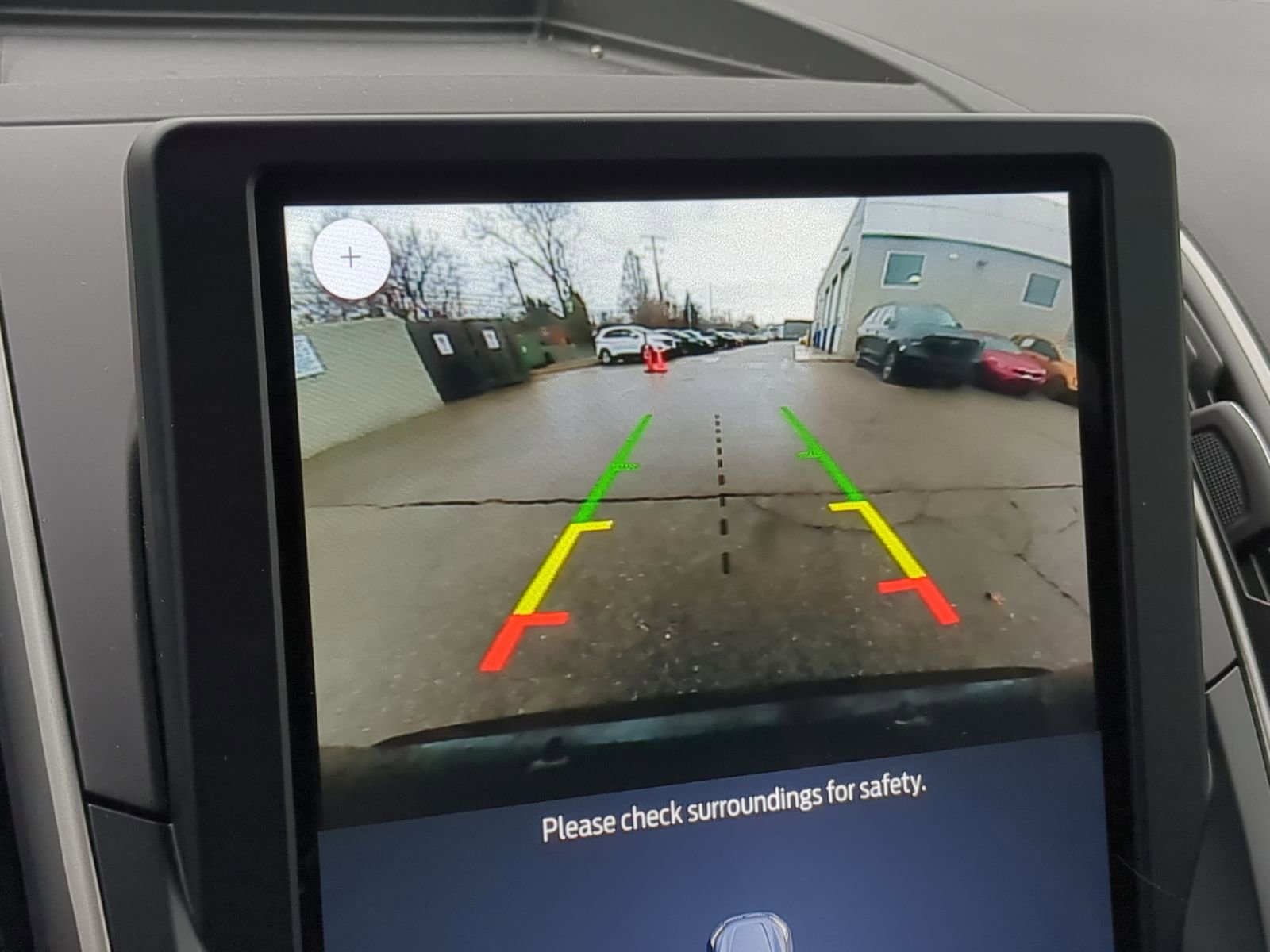 Used 2023 Ford Edge SEL image 31