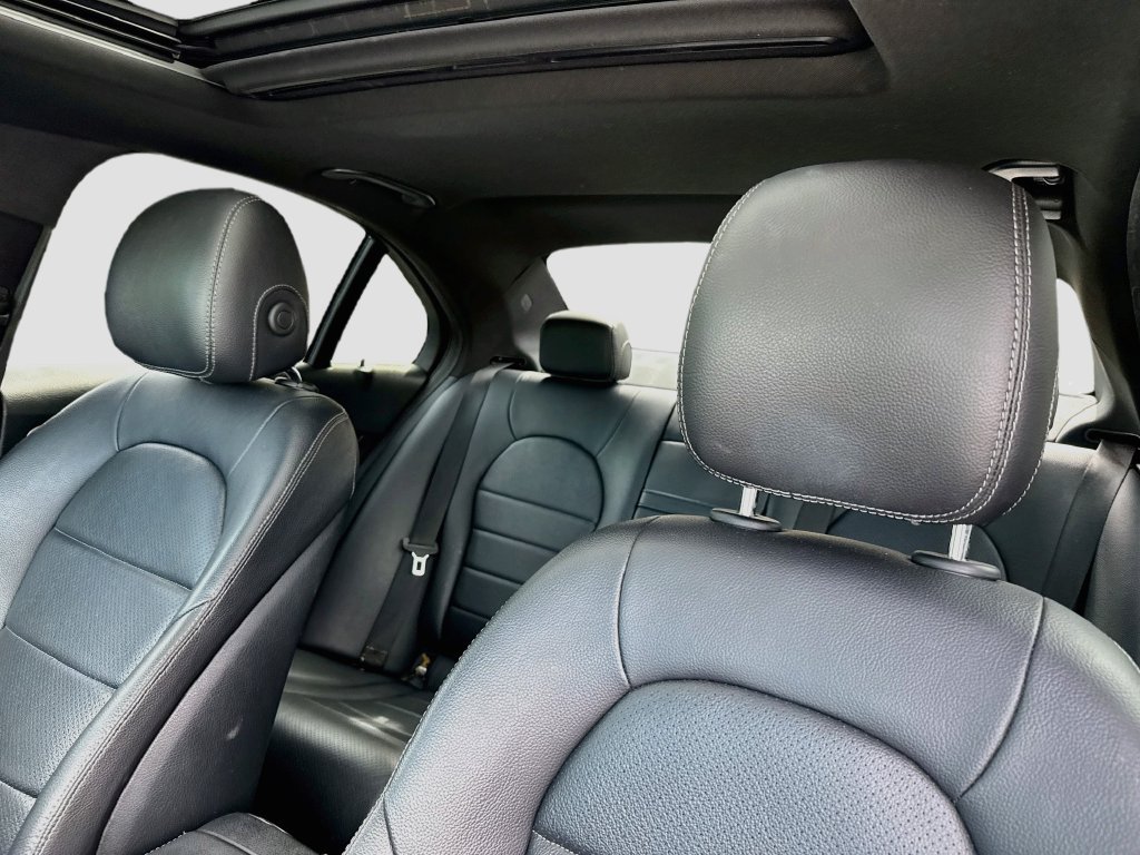 Used 2019 Mercedes-Benz C 300 Sedan w/ Premium Package image 26