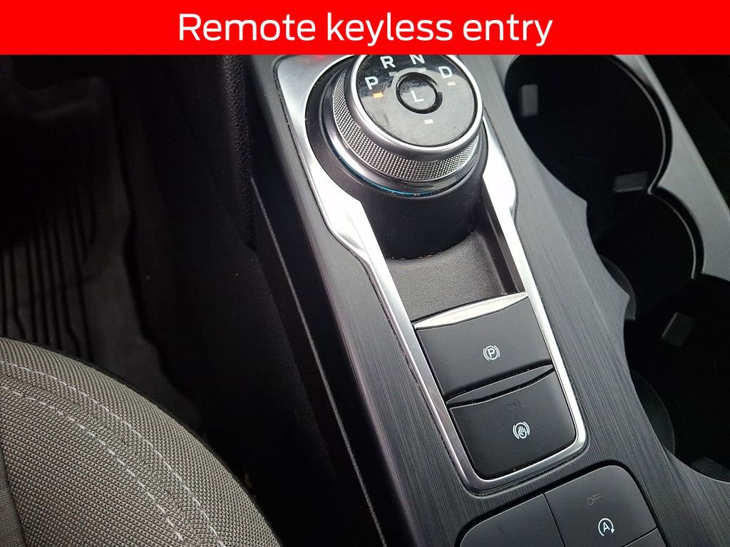 Used 2022 Ford Escape SE w/ Cold Weather Package image 14