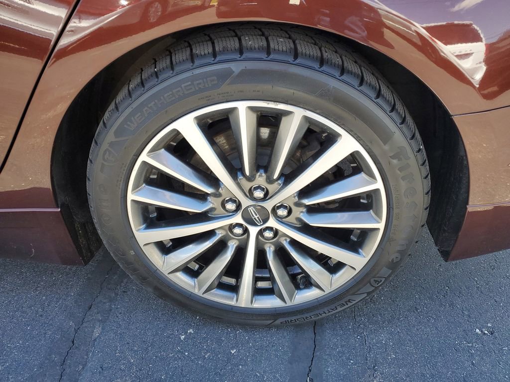 Used 2019 Lincoln MKZ Reserve FWD image 35