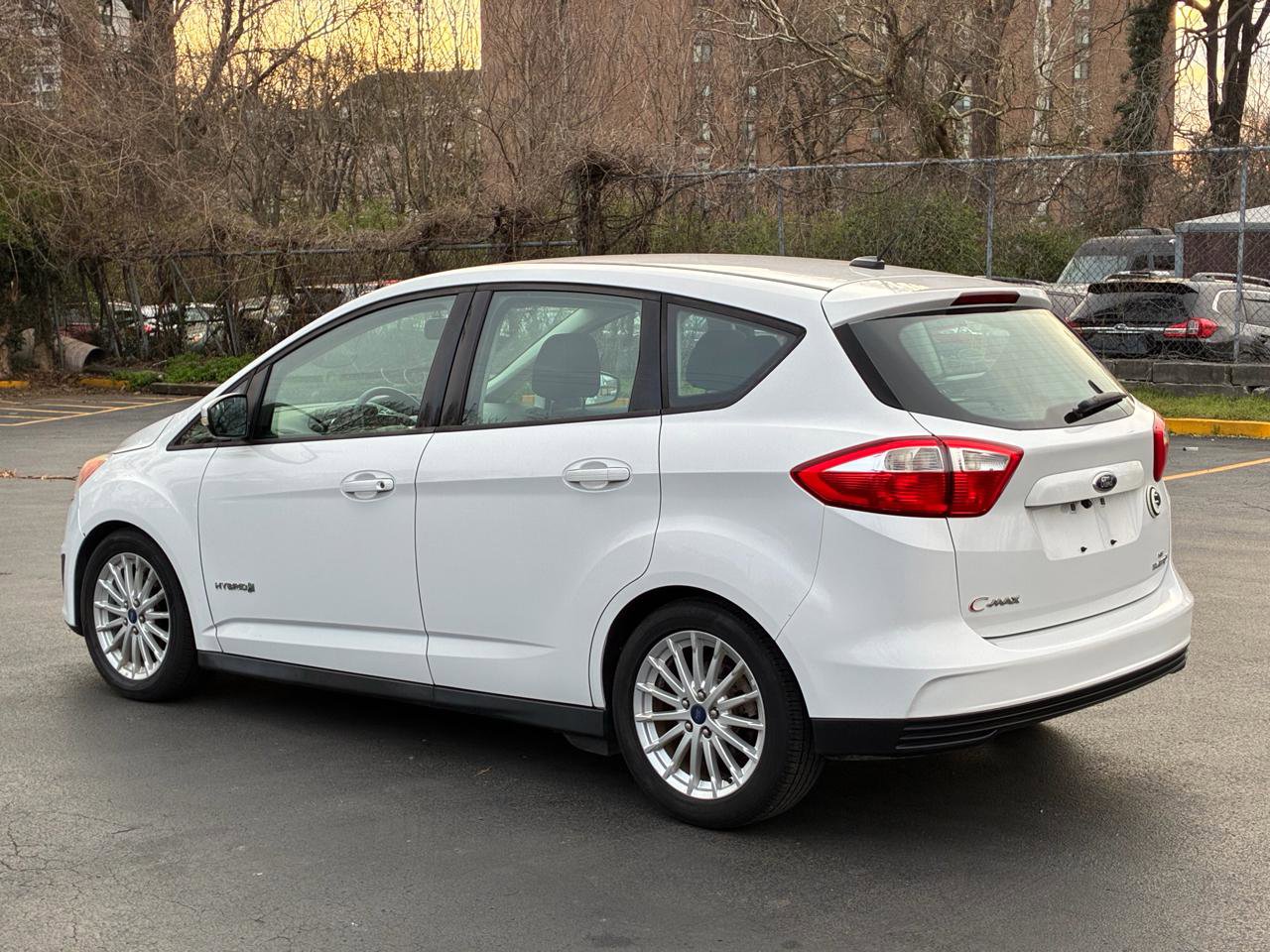 Used 2015 Ford C-MAX SE image 8