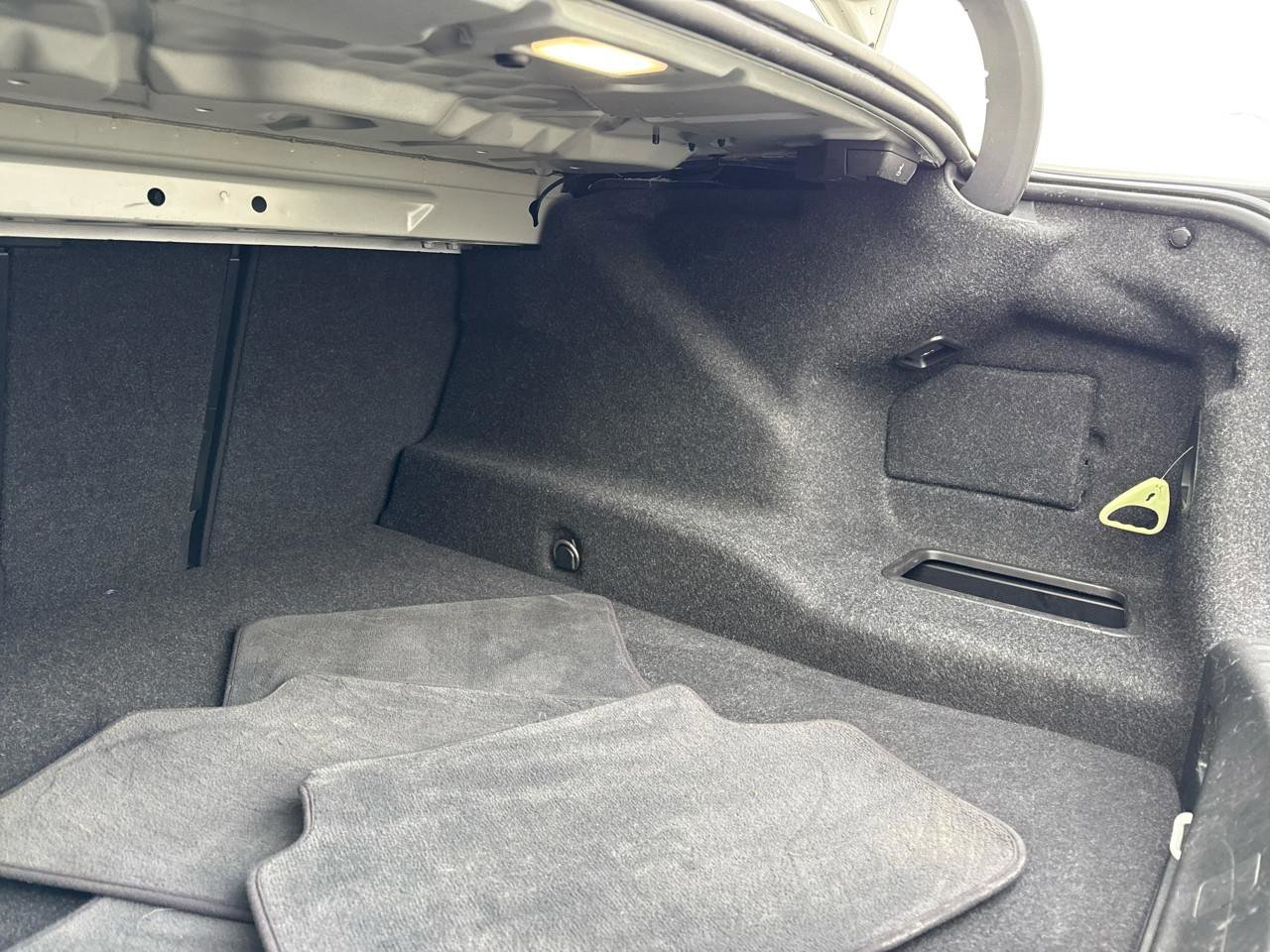 Used 2019 BMW 530i xDrive w/ Convenience Package image 18