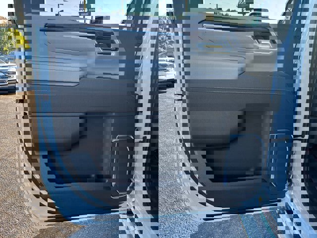 New 2026 GMC Sierra 2500 SLT w/ SLT Premium Package image 30