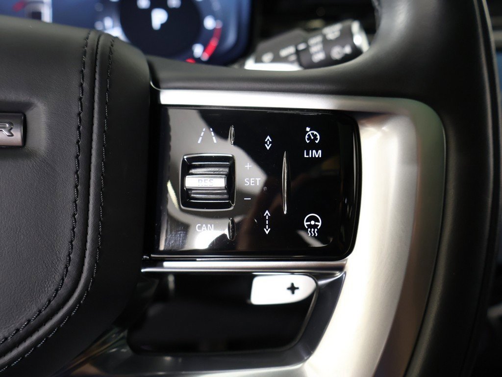 Used 2023 Land Rover Range Rover SV image 51