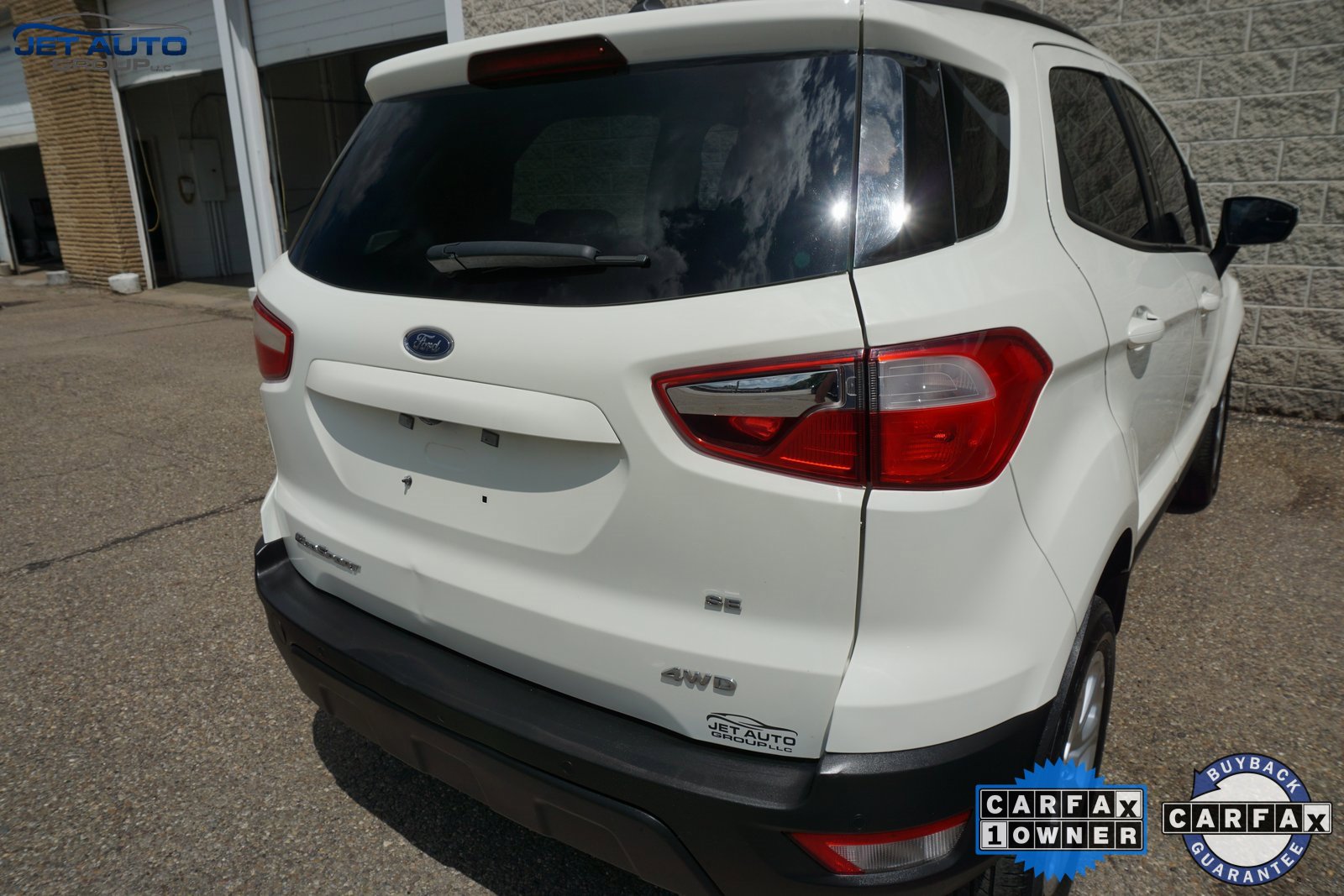 Used 2021 Ford EcoSport SE image 11