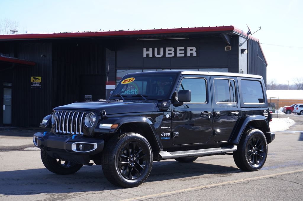 Used 2022 Jeep Wrangler Unlimited Sahara w/ Cold Weather Group image 1
