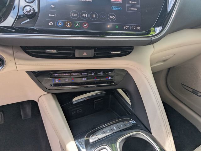 Used 2021 Buick Envision Avenir w/ Technology Package II AWD/4WD image 21