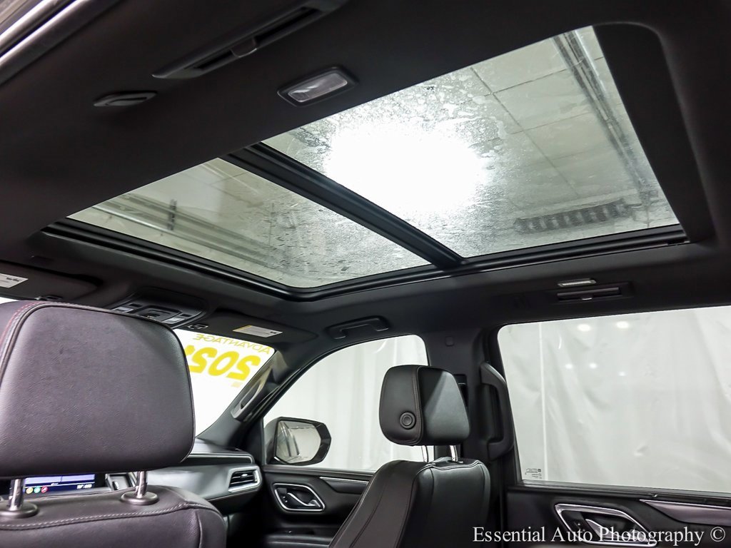 Used 2021 Chevrolet Suburban RST image 13