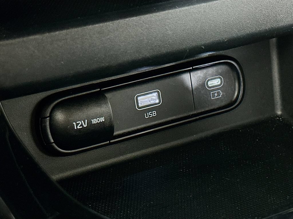 Used 2024 Kia Seltos S FWD image 32