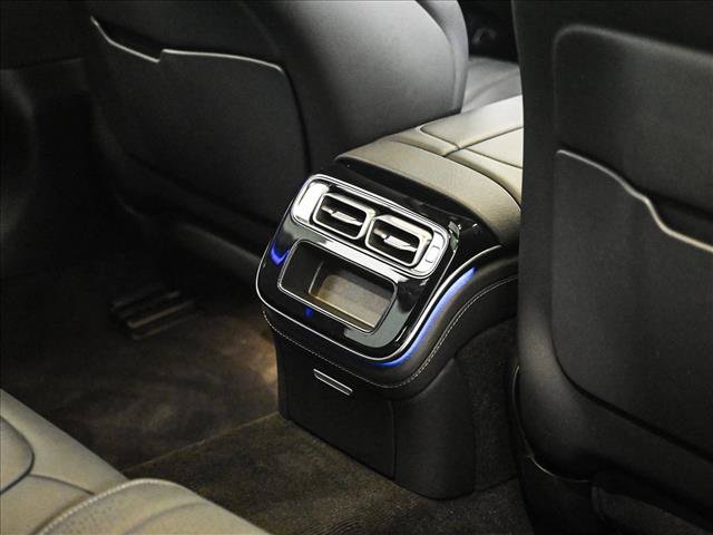 Used 2023 Mercedes-Benz S 500 4MATIC w/ AMG Line image 19