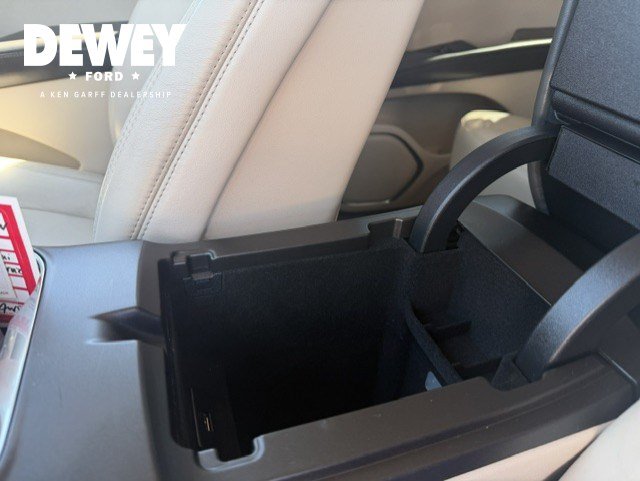 Used 2016 Lincoln MKX Select w/ Select Plus Package FWD image 23