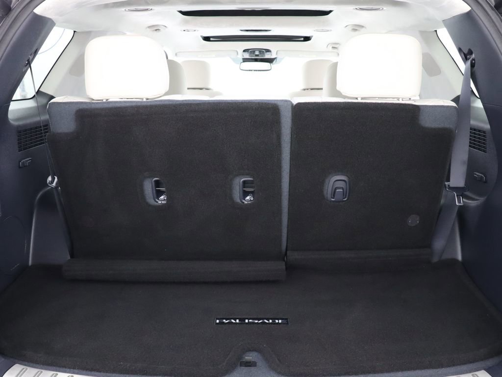 Used 2021 Hyundai Palisade Calligraphy w/ Cargo Package image 43