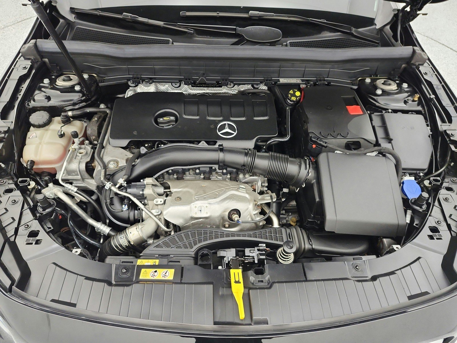 Used 2022 Mercedes-Benz GLB 250 image 17