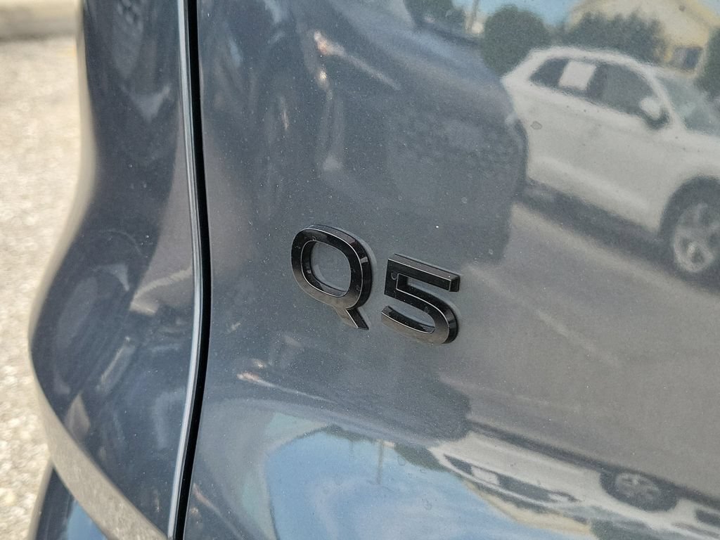 Certified 2025 Audi Q5 Premium w/ Premium Plus AWD/4WD image 5