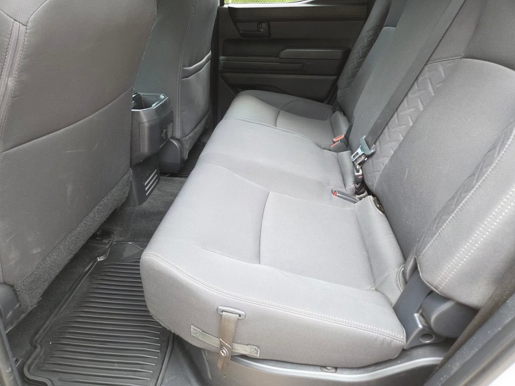 Certified 2024 Toyota Tacoma SR AWD/4WD image 21