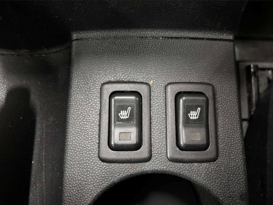 Used 2010 MAZDA MAZDA5 Grand Touring image 28