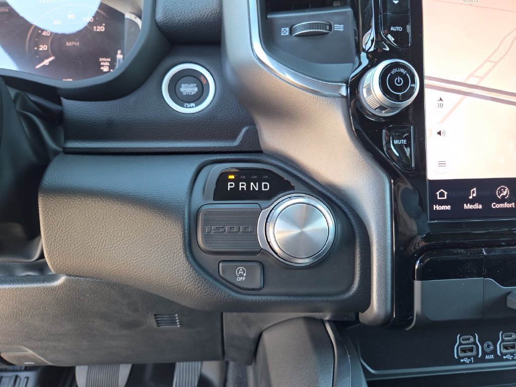 New 2027 RAM 1500 Laramie w/ Night Edition RWD image 30