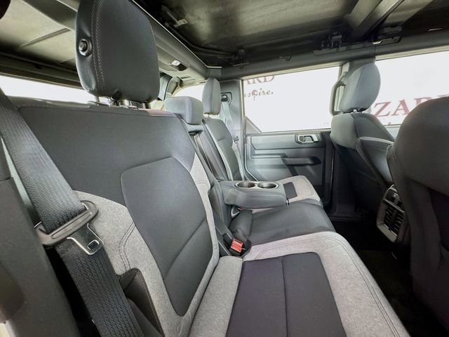 New 2025 Ford Bronco 4-Door image 24