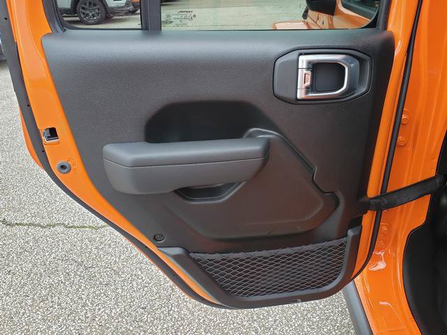 New 2026 Jeep Gladiator Sport AWD/4WD image 16