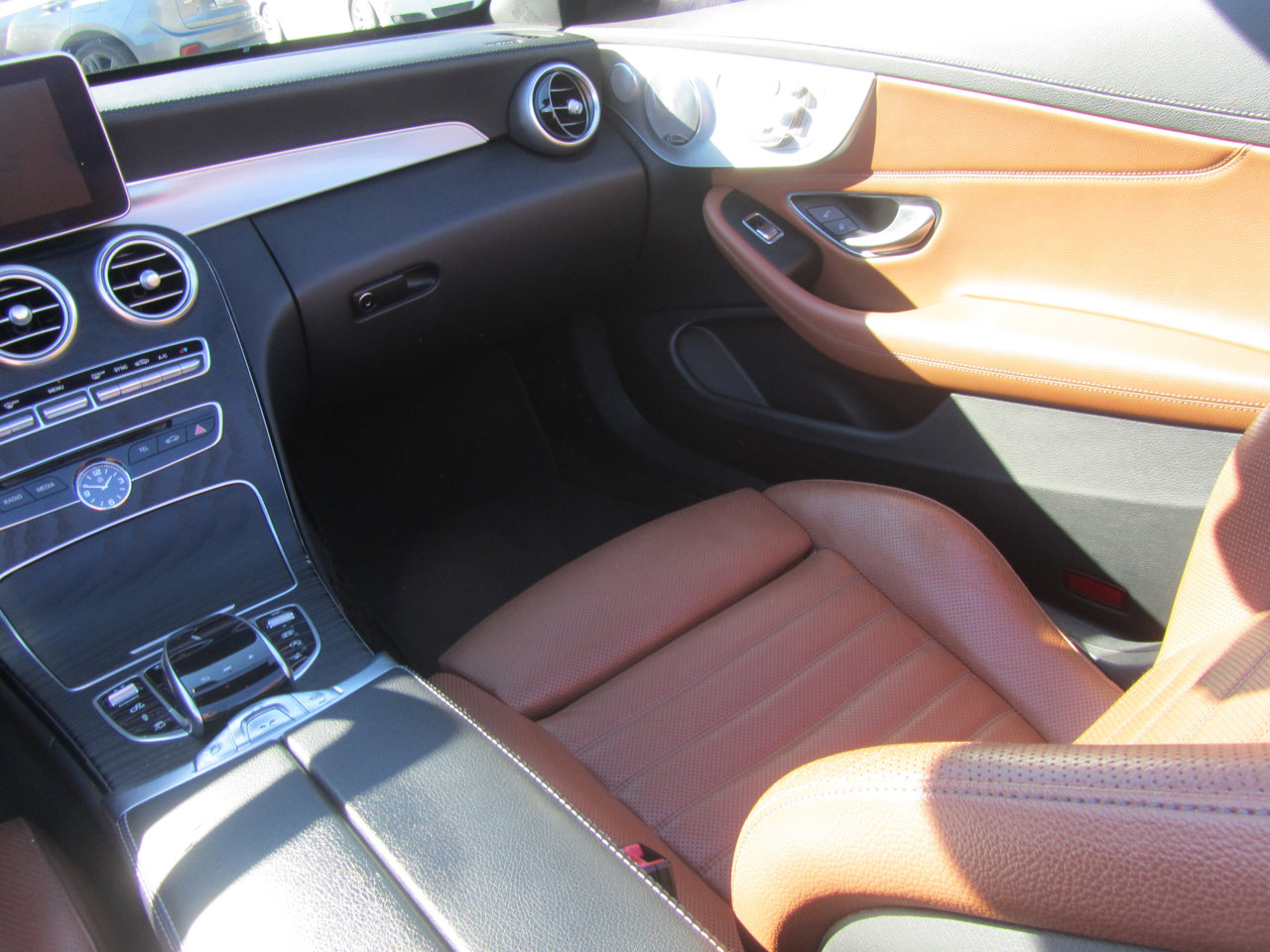 Used 2017 Mercedes-Benz C 43 AMG 4MATIC Cabriolet w/ Premium 3 Package image 15