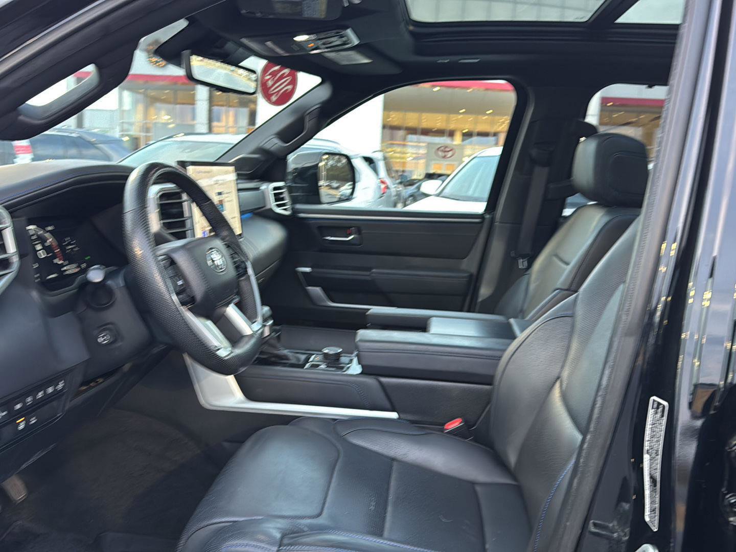 Used 2023 Toyota Tundra Platinum image 8