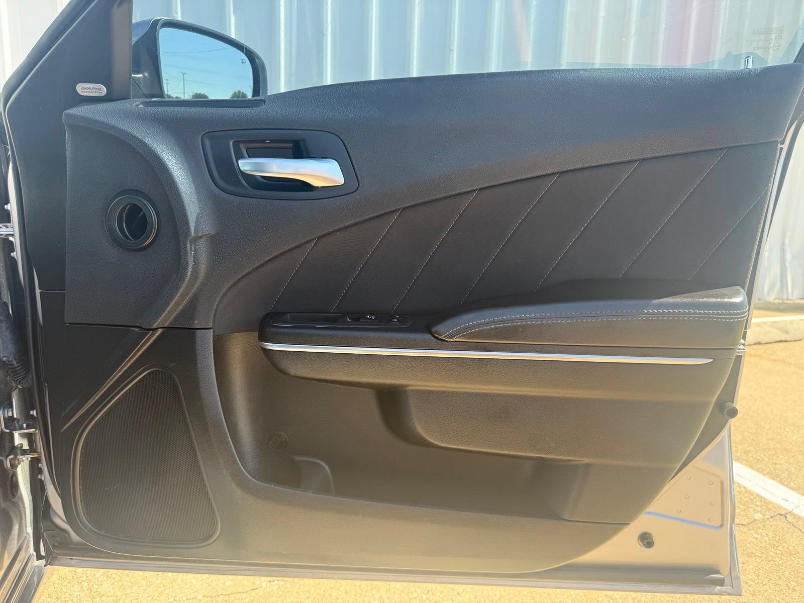 Used 2018 Dodge Charger R/T RWD image 25