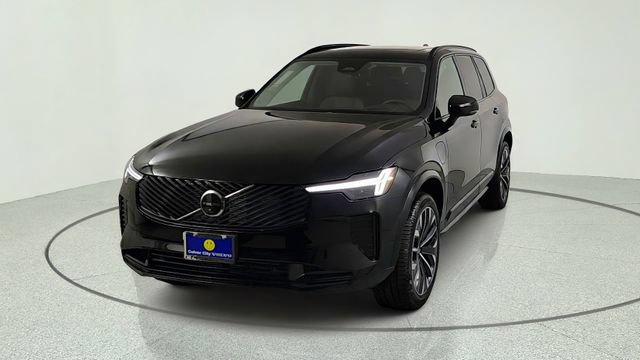 New 2026 Volvo XC90 T8 Ultra w/ Lounge Package AWD/4WD image 2